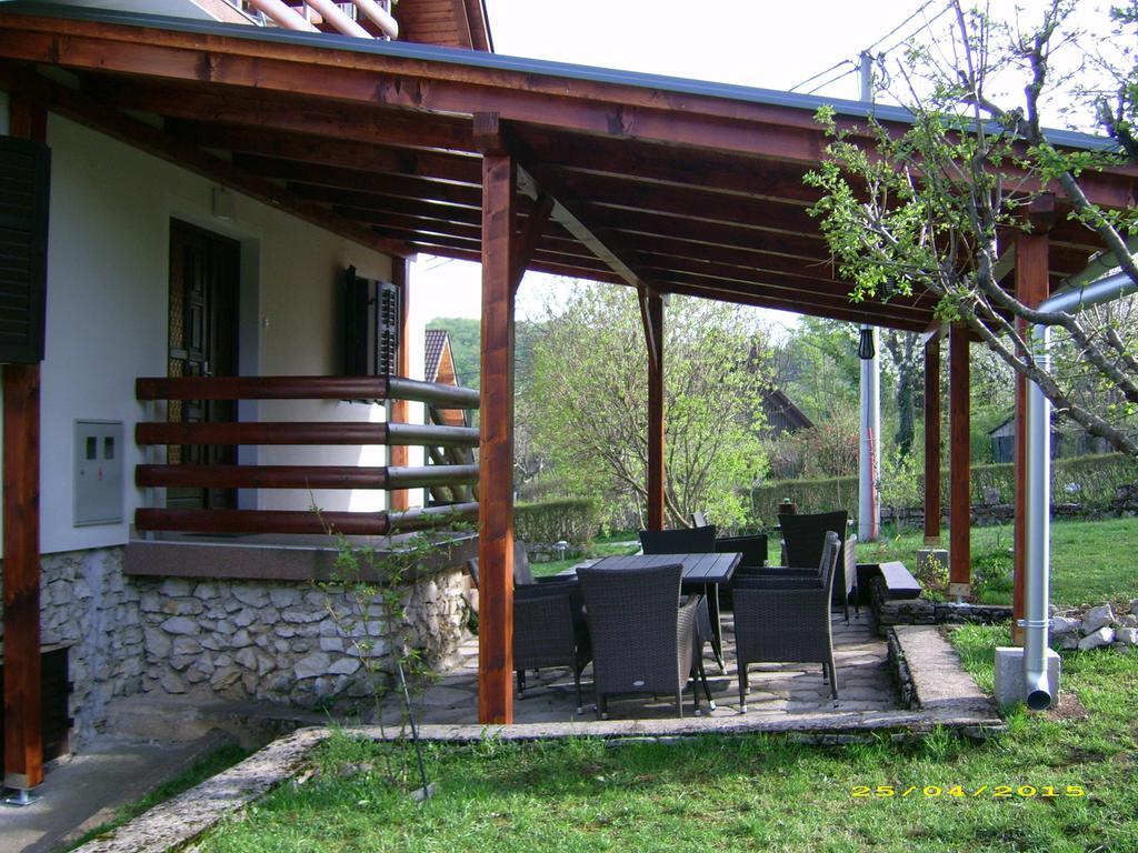 Vila Vuk Plitvicka Jezera Luaran gambar
