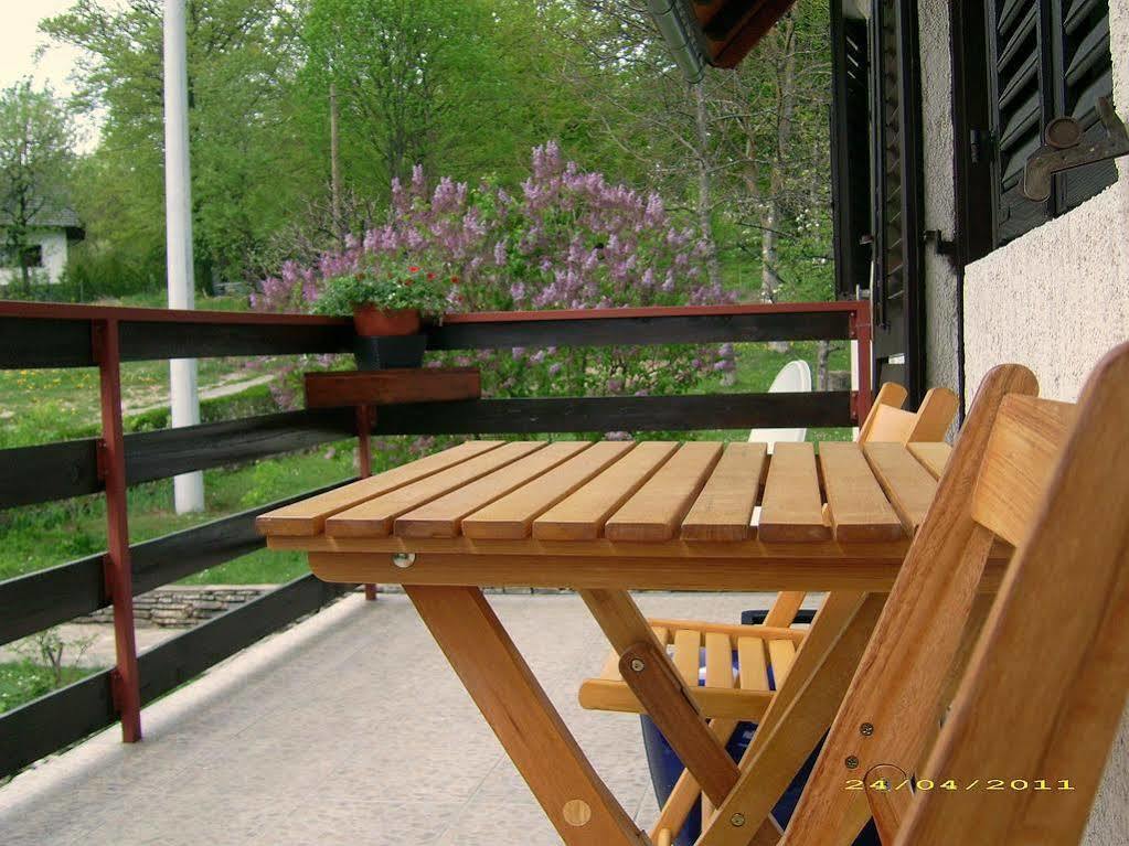 Vila Vuk Plitvicka Jezera Luaran gambar
